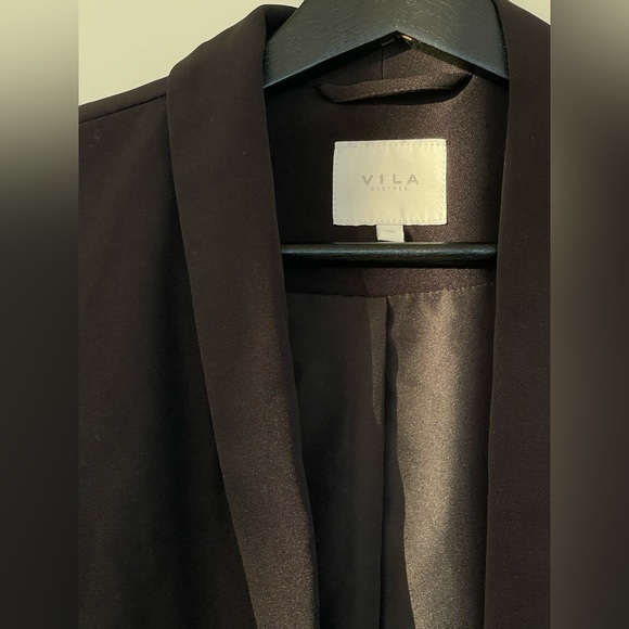 BLACK FITTED BLAZER - Picture 4 of 6